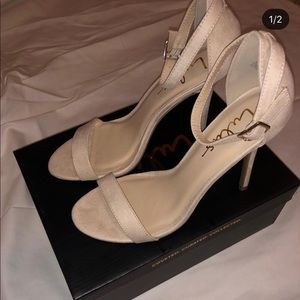 Lulu’s nude high heels